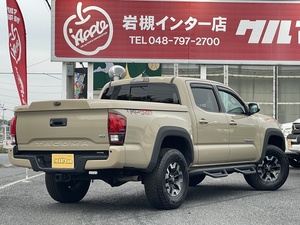 タコマ新車並行　1オーナー　ベージュ