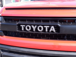 タンドラ新車並行　TRDPRO　４WD