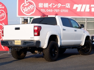 タンドラ新車並行　ベンコラ　リフトアップ