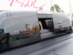 タコマTRDオフロード　タコマ　4WD
