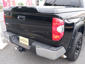 タンドラ新車並行　アメリカモデル　ベンコラ