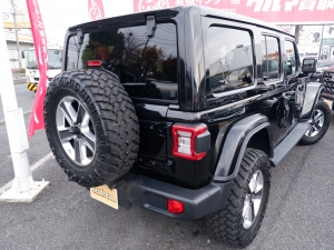 ＪＥＥＰラングラーサハラ　リフトアップ　JL