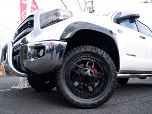 タンドラベンコラ　新車並行　クルーマックス