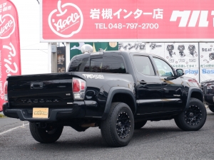 タコマタコマ　TRDオフロード　サンルーフ