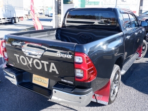 ハイラックスハイラックス　Z　PVM