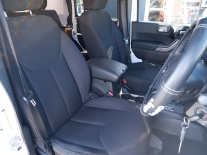 ＪＥＥＰラングラーラングラー　リフトアップ　JK