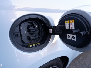 買取・下取り直販車フィアット　500e　オープン