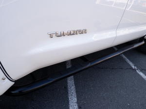 タンドラ新車並行　ベンコラ　アメリカモデル