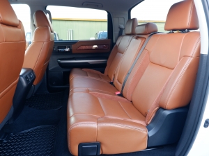 タンドラ1794ED　4WD　リフトアップ
