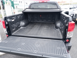 タンドラベンコラ　新車並行　LINE-X