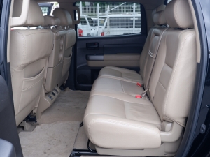 タンドラベンコラ　新車並行　LINE-X
