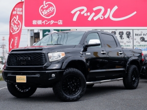 タンドラ新車並行　アメリカモデル　プラチナム