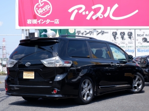 シエナシエナ　新車並行　サンルーフ