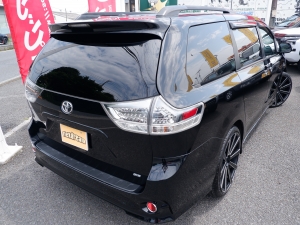 シエナシエナ　新車並行　アメリカモデル