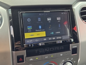 タンドラベンコラ　新車並行　クルーマックス