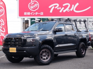 トライトンブラックエディション　リフトアップ
