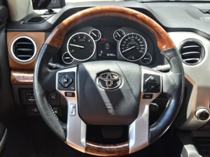 タンドラ1794ED　4WD　リフトアップ