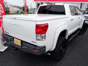 タンドラ新車並行　低走行　レザーシート