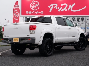 タンドラ新車並行　低走行　レザーシート