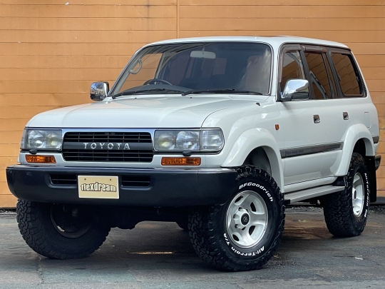 ランクル８０