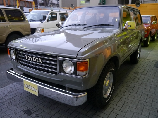 ランクル８０