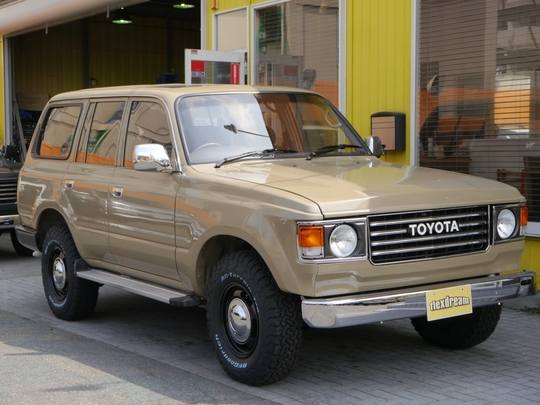 ランクル８０
