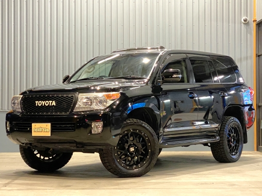 ランクル２００TOYOTAグリル　リフトアップ