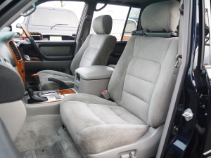 ランクル１００特別仕様車ツーリングEd　