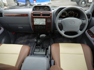 ランクルプラド後期型　
