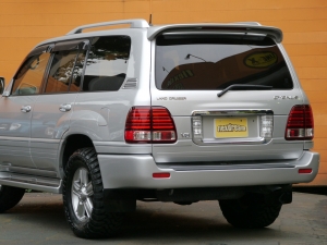 ランクル１００最高峰ＳＵＶ　シグナス