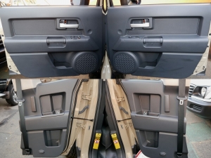 ＦＪクルーザー新車並行車　１オーナー