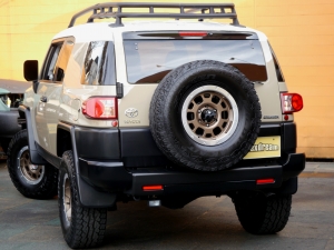 ＦＪクルーザー新車並行車　１オーナー
