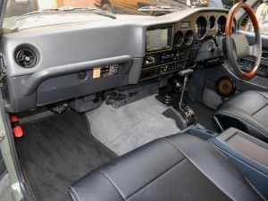 ランクル６０ガソリン×オートマ　ＦＪ６２Ｇ