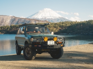 ランクル８０デモカー　角目フェイス　ARBカスタム