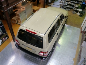 ランクル１００丸目フェイス換装　ペンドルトン
