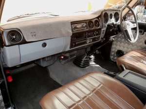 ランクル６０純正丸目　FJ62V
