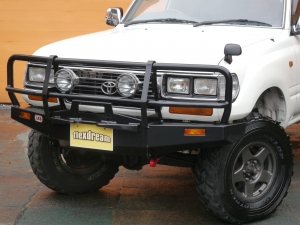 ランクル８０角目フェイス　ARB　観音ドア