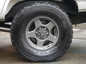 ランクル８０角目フェイス　ARB　観音ドア