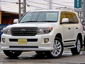 ランクル２００純正マルチナビ　ノーマル車