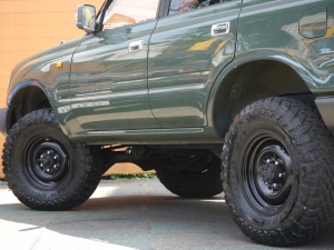 ランクル８０角目フェイス　ARB