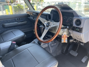 ランクル７０オートマ　フェンダーミラー　デフロック