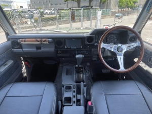 ランクル７０オートマ　フェンダーミラー　デフロック
