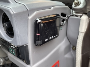 ランクル７０純正カラー　電動ウインチ　デフロック