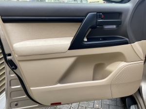 ランクル２００ARB　リフトアップ