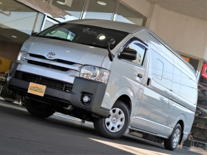 ハイエースバン４ＷＤ　スパロン