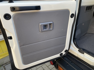 ランクル７０再販モデル　限定車　
