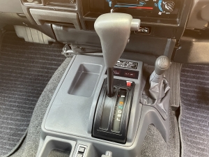 ランクル７０オートマ　ZX　ブラッドレーV