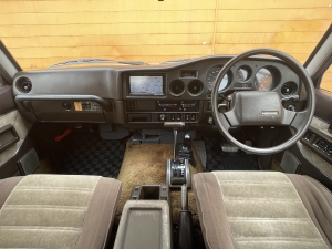 ランクル６０純正デカール　FJ62G
