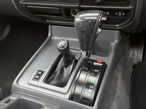 ランクル８０ノーマル車　純正ボディカラー