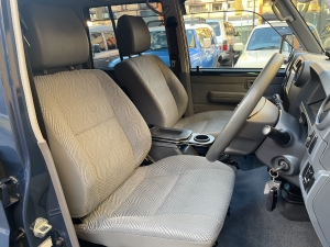 ランクル７０再販モデル　限定車　特選車